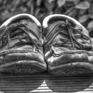03 - Boating Shoes - Mark Tabel